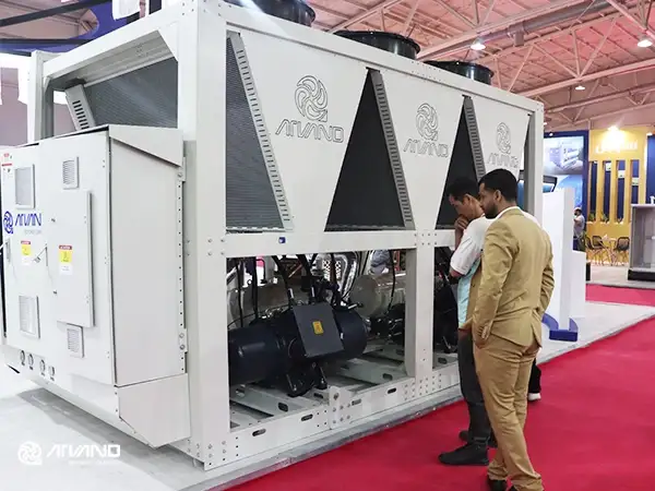 خرید چیلر اسکرو فلادد